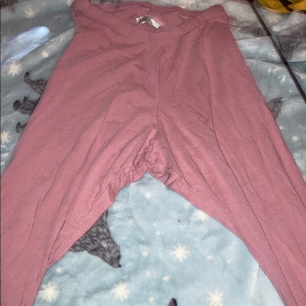 Pink capri leggings from old navy